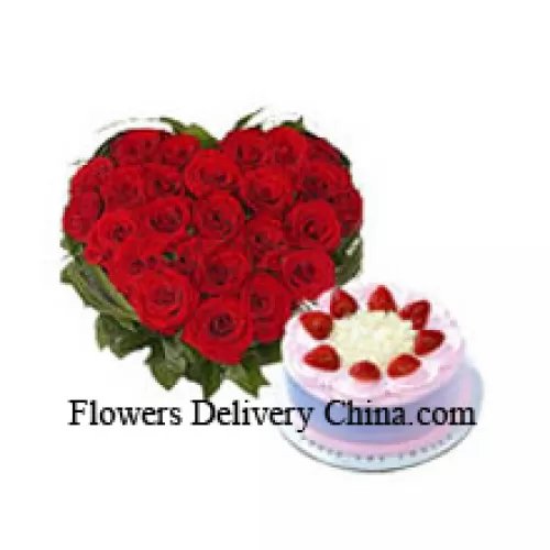 Heart Shaped Arrangement Of 40 Red Roses Along With A 1/2 Kg Strawberry Cake