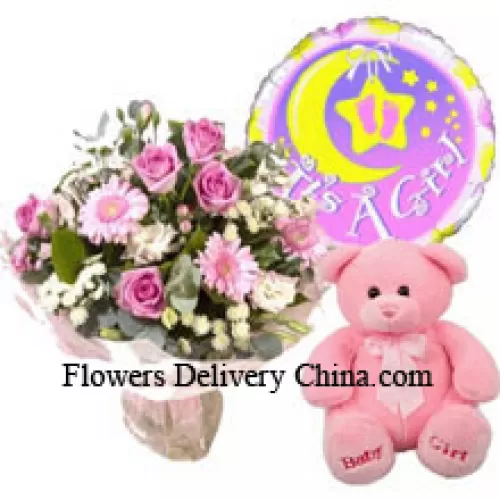 باقة من الزهور الوردية المتنوعة و دمية دب وردي وبالون للطفلة